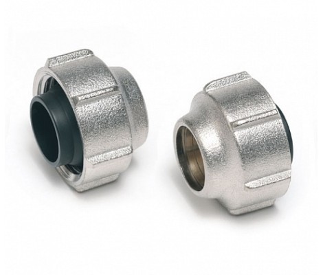 Резьбовое соединение для стальных трубок 15х3/4