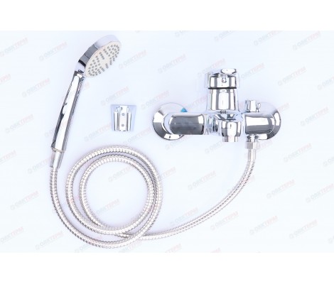 Смеситель для ванны FAD 182 короткий Zerix