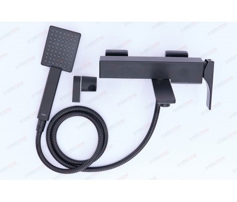 Смеситель для ванны KB-41010-05 короткий черный Koer