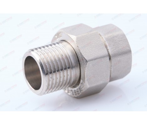 Американка с плоской прокладной 1/2