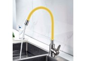 Смеситель для кухни LR74004-4 с силиконовым изливом &Oslash;35 желтый Zerix