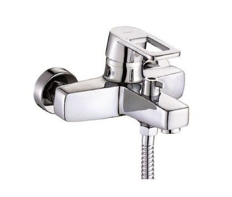 Смеситель для ванны Z3030 короткий Zerix Смеситель для ванны Z3030 короткий Zerix