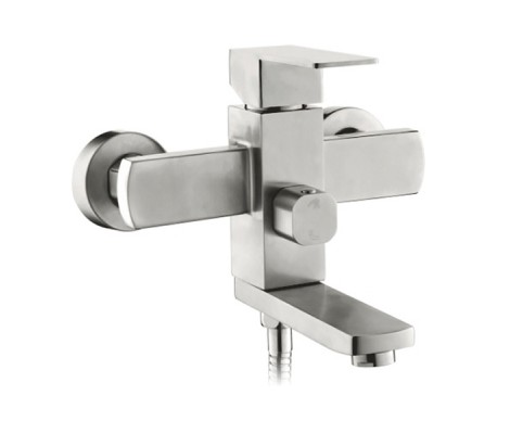 Смеситель для ванны LR73233 короткий Zerix