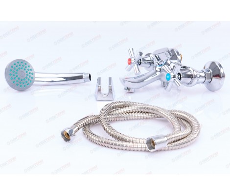 Смеситель для ванны ZOM 722 Zerix